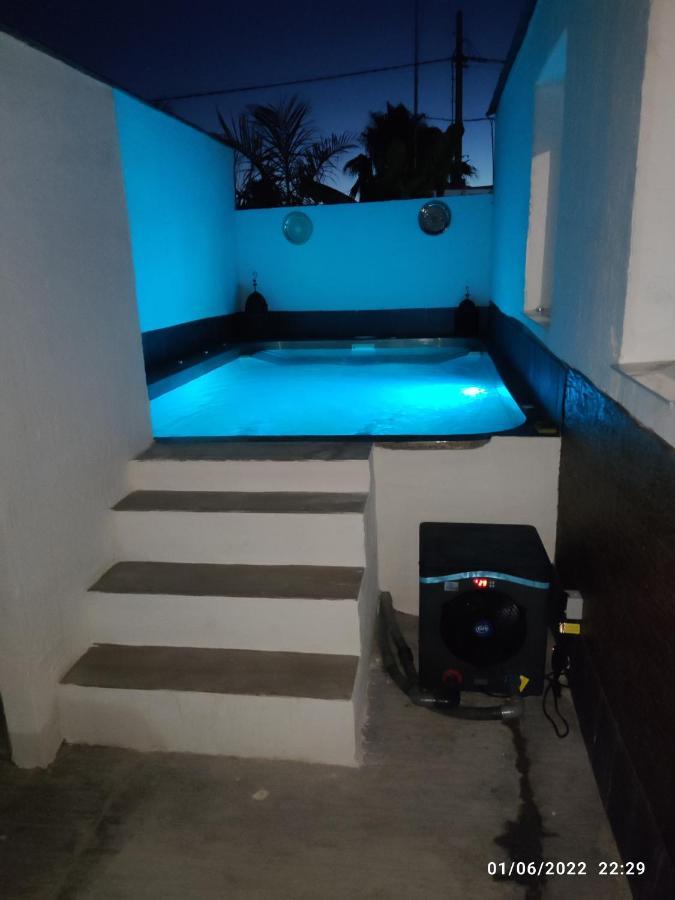 Bali Con Jacuzzi Climatizado Y Piscina Climatizada Con Jacuzzi Villa